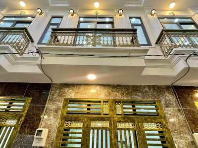 Mặt tiền đường hẻm Lê Trọng Tấn. Sổ Hồng 0