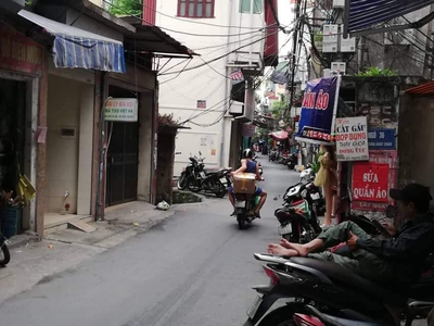 Bán nhà mặt phố trần khát chân hai bà trưng dt 36m  mt: 4.5m đường oto thuận tiện kinh doanh 1