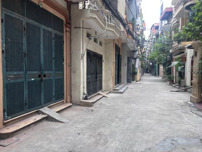 Hiếm có căn thứ 2 ở phố vương thừa vũ nhà 2 mặt ngõ ô tô tránh kinh doanh 3