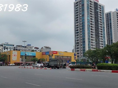 Chỉ 5.9 tỷ có ngay nhà 4 tầng mặt đường 32, hoài đưc. 0