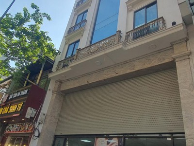 Cho thuê tòa nhà văn phòng 88 trung kính 85m2 x 6,5 tầng giá 65tr 0