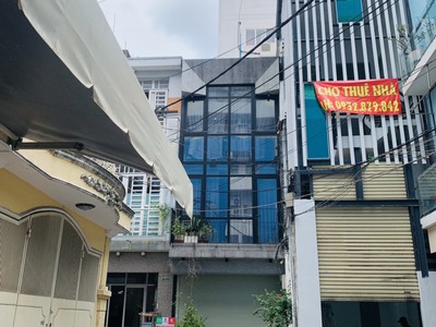 Nhà quận 3 cho thuê, tiện văn phòng, mặt bằng kinh doanh 9 x 11 trệt 2L chính chủ 0