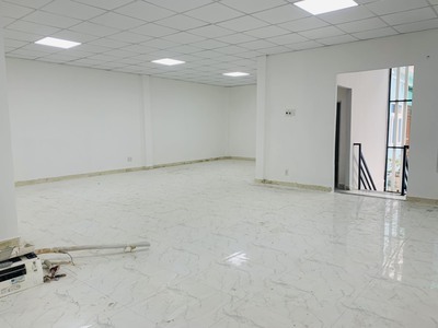 Tòa văn phòng ngay TT Sài Gòn quận 3 , 9 x 11 80 m2 / sàn  3 sàn  250 m2 1