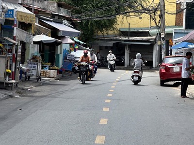 Nhà 3 tầng 56m2, gần trường tiểu học, chợ, Tân Sơn Nhì Tân Phú, 5 tỷ nhỉnh TL TốT. 0