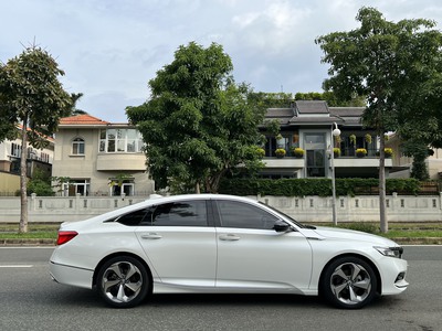 Honda Acord sản xuất 2019 bản Full xe chạy 39.000 km xe nhà xài kỹ bảo dưỡng định kỳ chính hãng 6