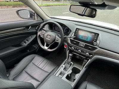 Honda Acord sản xuất 2019 bản Full xe chạy 39.000 km xe nhà xài kỹ bảo dưỡng định kỳ chính hãng 11