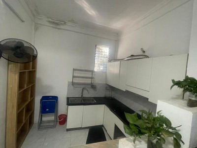 Cho thuê  nhà Nguyên Căn ngõ 491 Đê La Thành  Diện tích :40m2 x 4 tầng 4