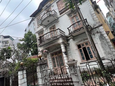 Bán biệt thự cũ ngõ hồ tùng mậu dt:161m2  mt:11.5m nhà lô góc thoáng. đầu tư xây ccmn quá hợp lý 2