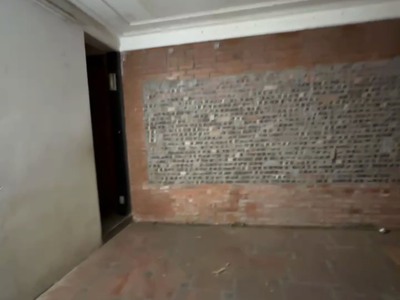 Cho thuê mặt bằng lô góc Văn Cao giá siêu rẻ 3