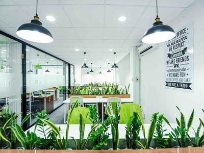 Bán toà nhà văn phòng phố hoàng quốc việt 80m2, 8 tầng thông sàn thang máy vỉa hè kinh doanh chỉ 20 0