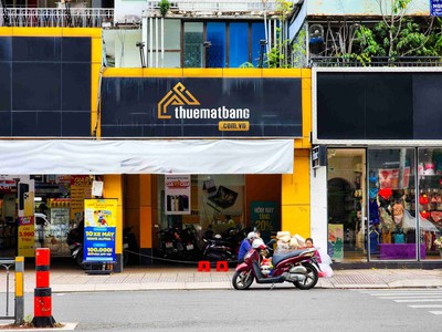 Mặt tiền đối diện công viên Tao Đàn quận 3 1