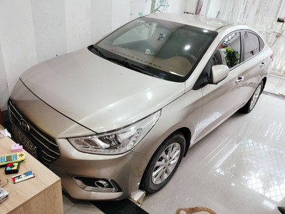 Hyundai Accent 2019, màu vàng be, chính chủ 1