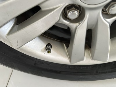 Gia đình cần bán xe Mitsu Zinger Mt 2.4 đời 2009 0