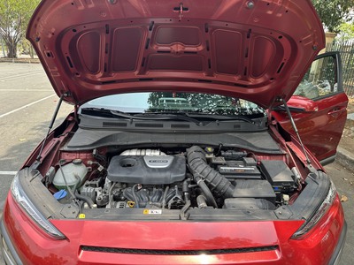 Gia đình cần bán xe Huyndai Kona 1.6t, đời 2019, 3