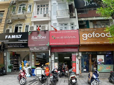 Duy nhất một căn mặt phố Lê Đại Hành 50m2x3t kinh doanh đắc địa hiếm có khó tìm 0