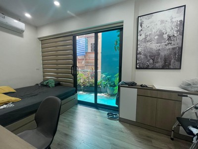 Bán nhà hoàn kiếm, lô góc, ngõ thông, 50m, 4t,sang trọng, nội thất cc,giá 5.8 tỷ 3