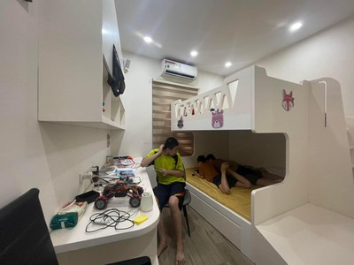 Bán nhà hoàn kiếm, lô góc, ngõ thông, 50m, 4t,sang trọng, nội thất cc,giá 5.8 tỷ 4