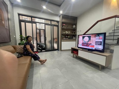 Bán nhà hoàn kiếm, lô góc, ngõ thông, 50m, 4t,sang trọng, nội thất cc,giá 5.8 tỷ 1