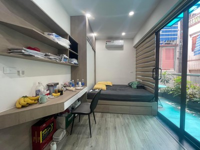 Bán nhà hoàn kiếm, lô góc, ngõ thông, 50m, 4t,sang trọng, nội thất cc,giá 5.8 tỷ 0