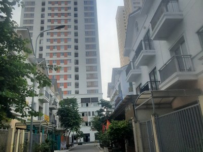 Biệt thự liền kề. kinh doanh đẳng cấp. khu trung tâm thương mại bặc nhất , tại đông hội. dt 145m, 0