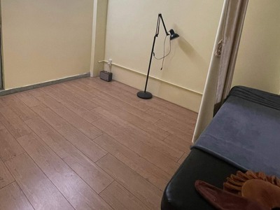 Share 1/2 mặt bằng trên lầu 2 tại đường hồ thị kỷ, gần ngay khu phố ẩm thực và chợ hoa hồ thị kỷ 0