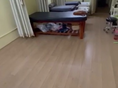 Share 1/2 mặt bằng trên lầu 2 tại đường hồ thị kỷ, gần ngay khu phố ẩm thực và chợ hoa hồ thị kỷ 1