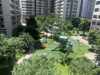 Cần bán căn 2 ngủ góc đủ đồ, 70m2 giá cực rẻ chỉ 2.1tỷ bao phí, ban công Đông Nam 1