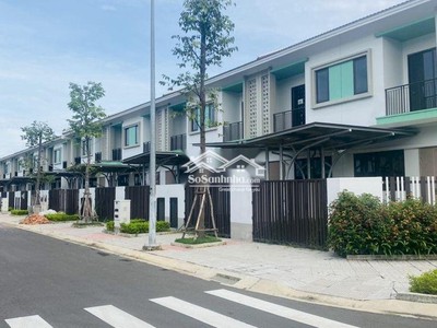 Bán gấp căn nhà Suncasa,Khu công nghiệp VSIP2,Bình Dương,bao phí công chứng 3