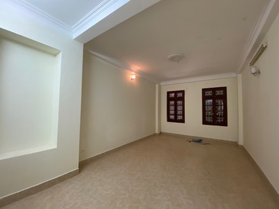 Chính chủ cho thuê nhà nguyên căn tại phố lò đúc 1