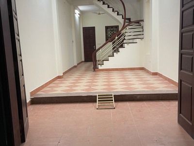 Chính chủ cho thuê nhà nguyên căn tại phố lò đúc 0