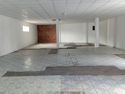 Chính chủ cho thuê kho tại nguyên tất thành - phường 13 - quận 4 . giá cực tốt 3