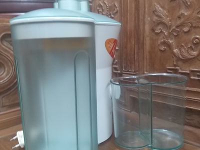 Bán máy ép hoa quả hiệu BOSSCH. 4