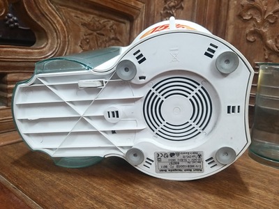 Bán máy ép hoa quả hiệu BOSSCH. 1