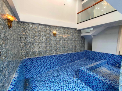 Sát Đường Lớn Hẻm Xe Tải 1 Trục - 89M2 - VILLA Mới Xây 5 Tầng - Thang Máy Hồ Bơi Sang Chảnh - 12 TỶ 10