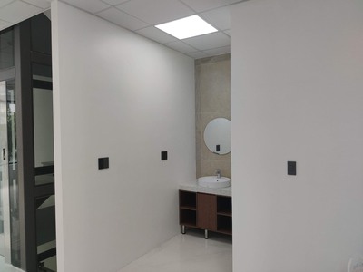 Cho thuê mặt bằng tầng 2, căn shop Vinhomes Marina . 4
