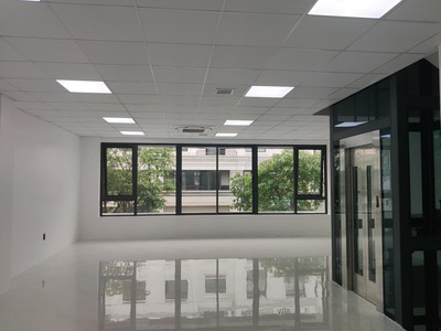 Cho thuê mặt bằng tầng 2, căn shop Vinhomes Marina . 5