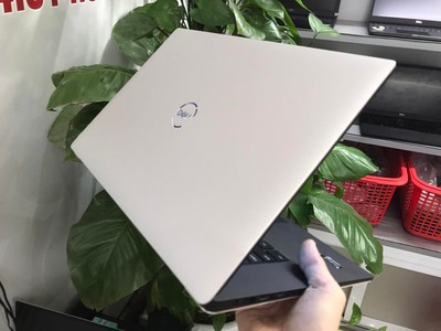 Dell Precision 5530 i7 8850H RAM 32G SSD 1000G   1T 0