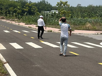 Giá siêu tốt - hốt ngay vài lô chỉ 6 triệu/m2, ngay chợ cực kỳ đông đúc 4