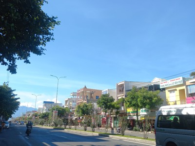 Chính chủ bán nhà 2 tầng mt đường tôn đức thắng, p. hòa khánh bắc 0