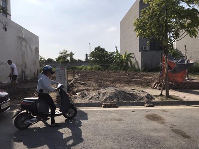 Lô 40.51 Tân Phú Hưng, đã có sổ giá chỉ 2,05 tỷ 1