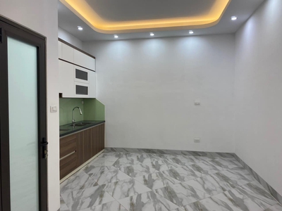 Bán nhà 4 tầng lạc long quân, cầu giấy - nhà đẹp ở luôn - ra ô tô vài bước chân - hồ tây rất gần - 3