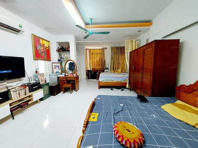 Cần bán nhà phố hoàng cầu: 42m2, 3 phòng ngủ, gần hồ hoàng cầu, ô tô đỗ, chỉ 7.9 tỷ. 3