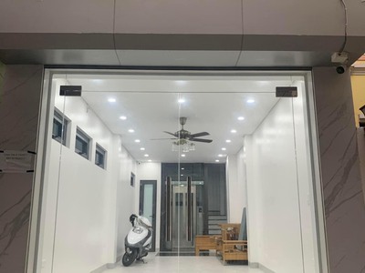Chính chủ cho thuê mặt bằng kinh doanh tầng 1 tại ngõ 1081 Hồng Hà, Chương Dương. 2
