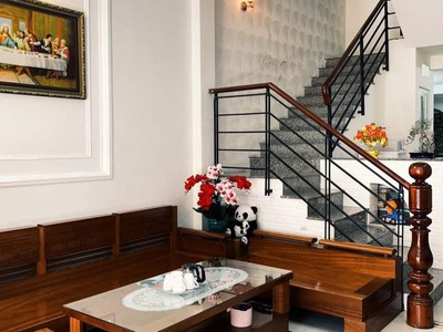 Nhà phố chính chủ thạnh lộc 62 m hẻm xe hơi giáp gò vấp - khu dân trí hơn 6 tỉ 2