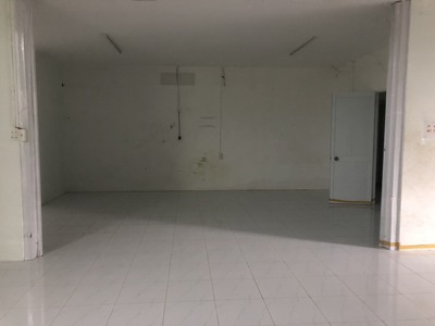 Xưởng 300m2, ngay ngã tư ga, gò vấp, sẵn 3fa, văn phòng 1