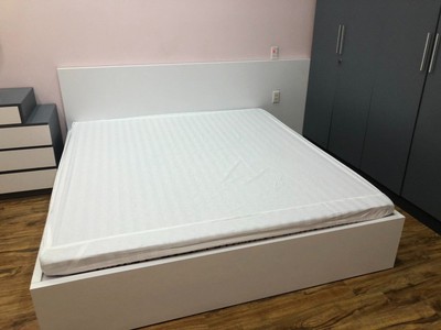 Cho thuê nhà trong ngõ 333 Văn Cao. -Nhà 4 tầng oto đỗ cửa 6