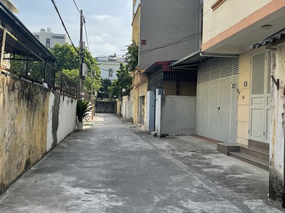 Lô đất thông số đẹp phố tư đình, hàng xóm himlam, giá bèo 0