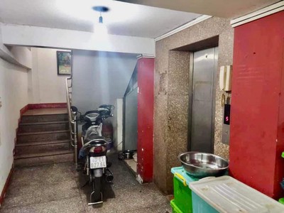 Vip   mặt phố tây sơn đống đa  kinh doanh đỉnh 37 tỷ  93m 7 tầng 4