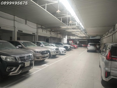 Cho thuê showroom mặt tiền huỳnh tấn phát quận 7 0