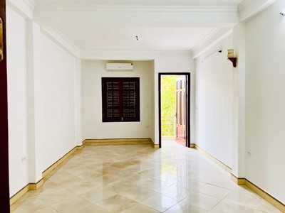 Bay nhanh  phân lô nguyễn viết xuân, kinh doanh ô tô, vỉa hè, ở luôn 45m 5t, mt 4m 4